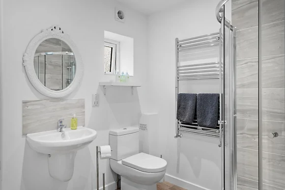 The Clover Lodge at Redlake Farm