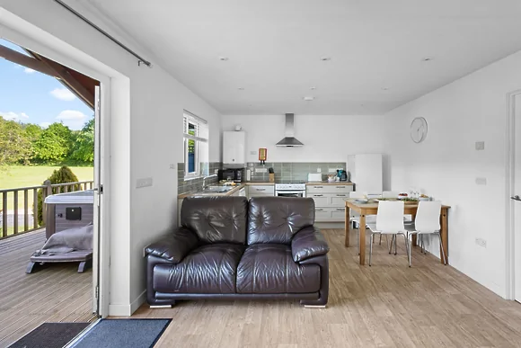 Kingfisher Lodge at Redlake Farm