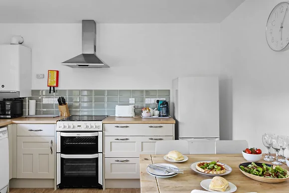 Kingfisher Lodge at Redlake Farm