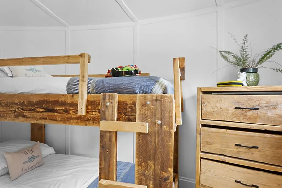 Fern Leaf Roundhouse at East Thorne