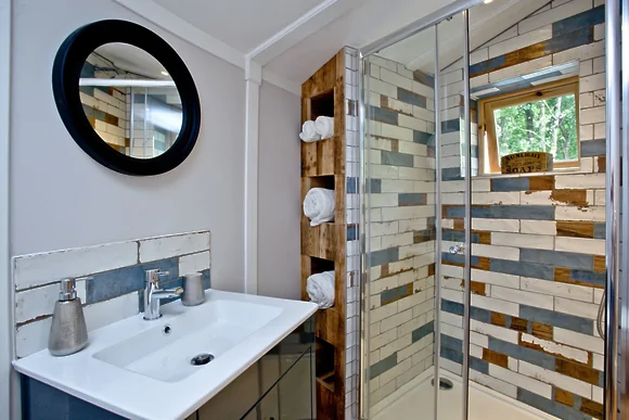 The Secret Roundhouse at East Thorne