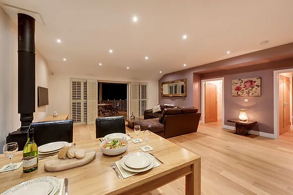 Willow Lodge at South View Lodges