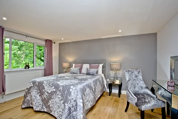 Oak Lodge at South View Lodges