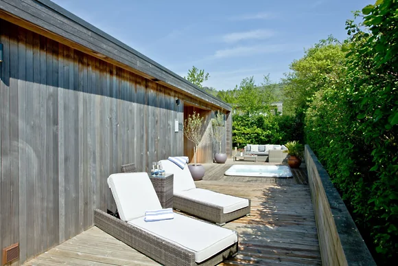 Mulberry Lodge at Strawberryfield Park