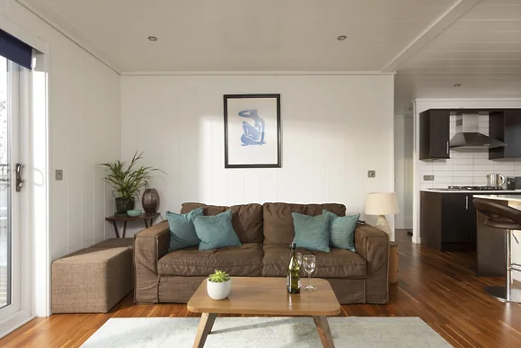 Honeyhurst at Strawberryfield Park