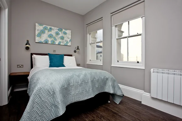 1 Elliot Terrace
