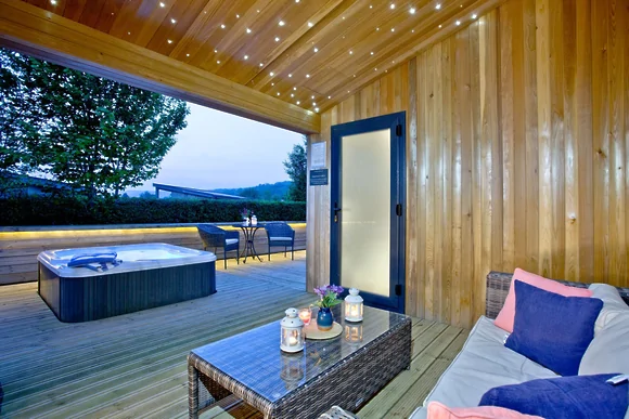 Orchard Lodge at Strawberryfield Park