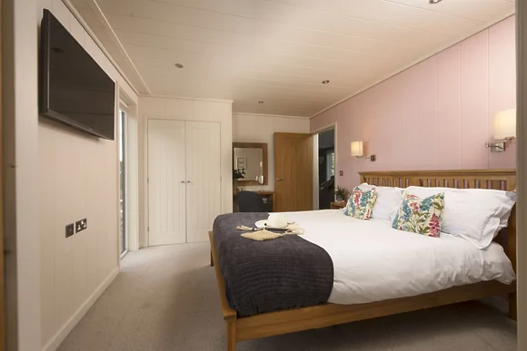 Cedar Lodge at Strawberryfield Park