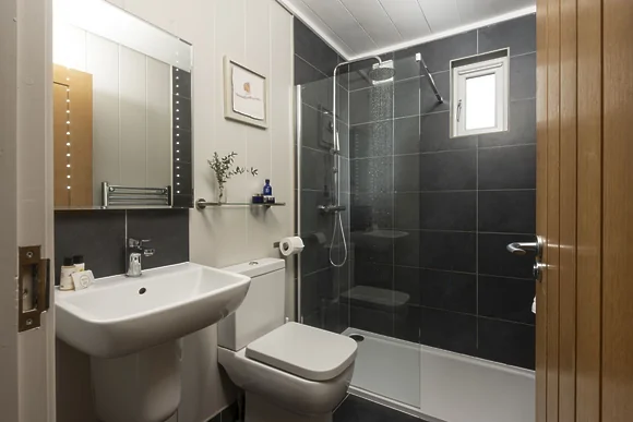 Blackbird Lodge at Strawberryfield Park