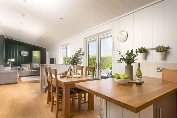 Diamond Lodge at Strawberryfield Park