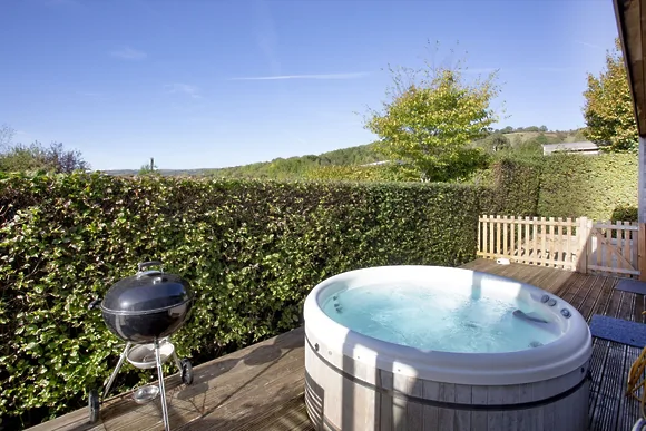 Whileaway Lodge at Strawberryfield Park