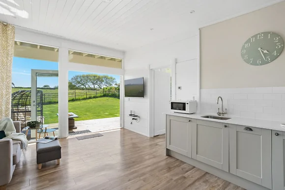 Thistledown at March End Lodges