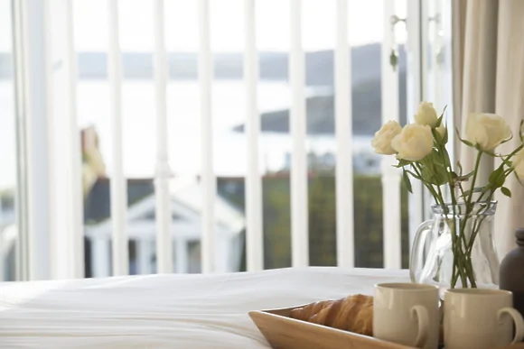 Waves Apartment