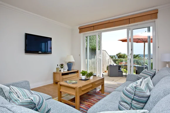 3 Goodrington Lodge
