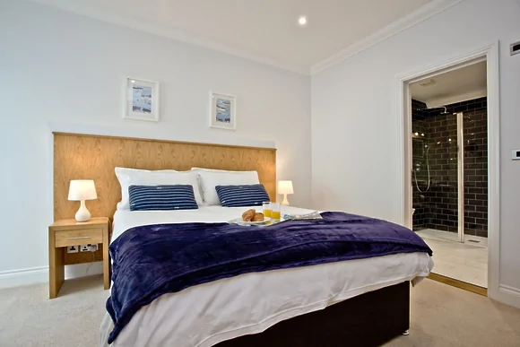 3 Goodrington Lodge