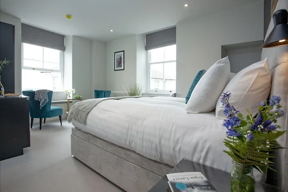 Maritime Suites