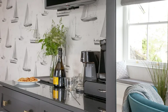 Maritime Suites