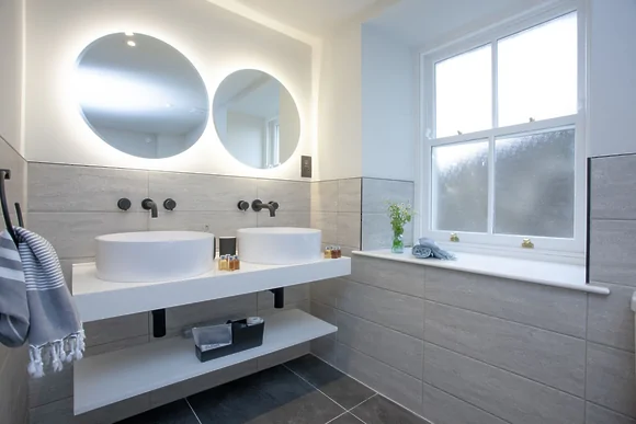 Maritime Suites
