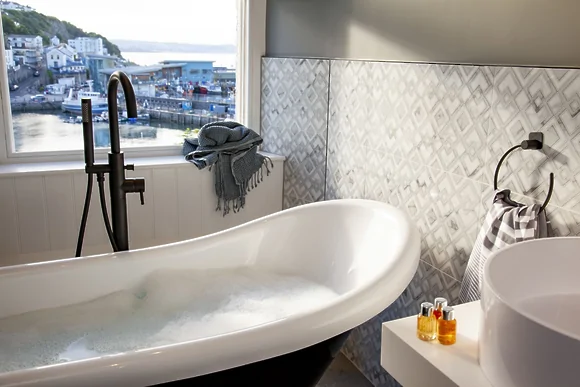 Maritime Suites