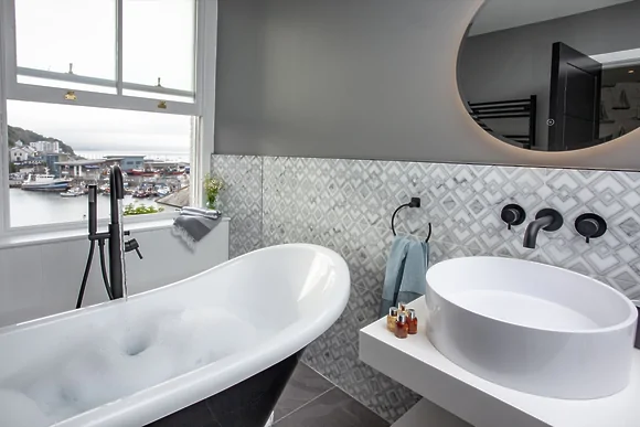 Maritime Suites