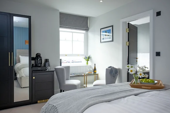 Maritime Suites