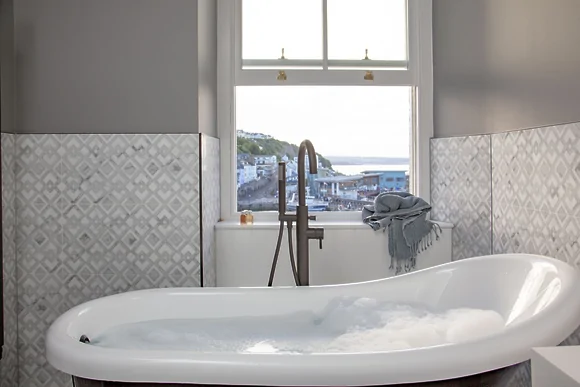 Maritime Suites