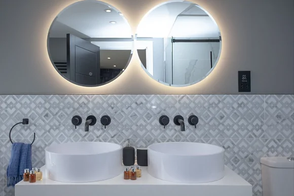 Maritime Suites