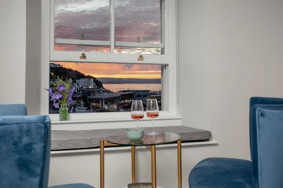 Maritime Suites