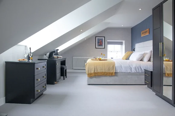 Maritime Suites
