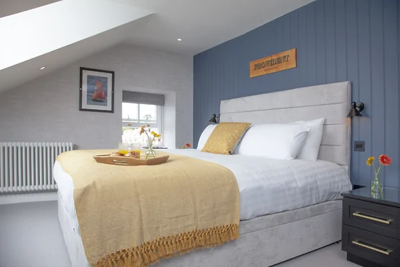 Maritime Suites