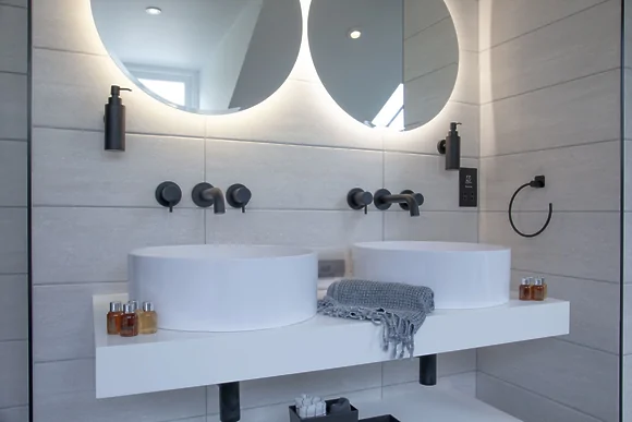 Maritime Suites