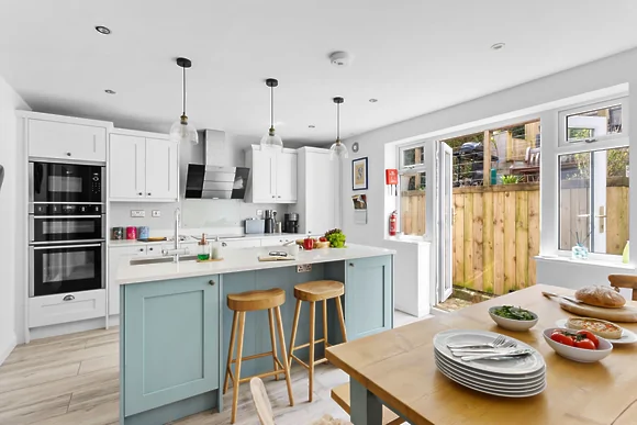 Bumble Cottage