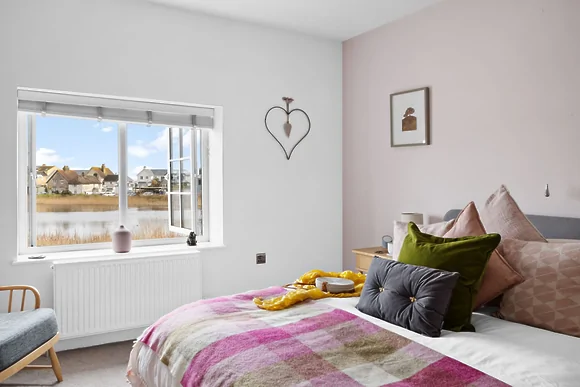 Bumble Cottage