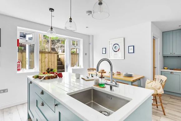 Bumble Cottage