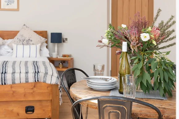 Neap Roundhouse at East Thorne