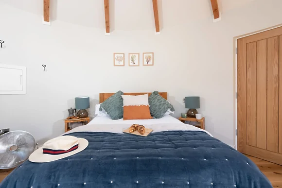 Spring Tide Roundhouse at East Thorne