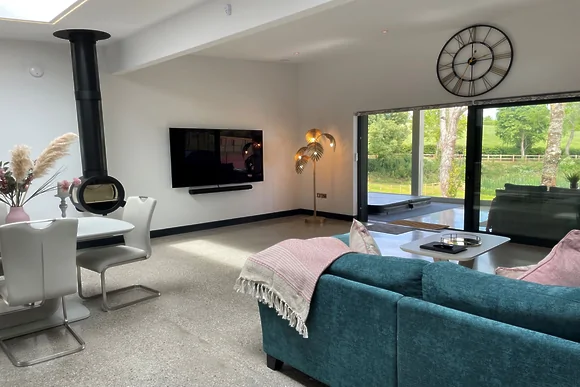 No.6 at South View Lodges