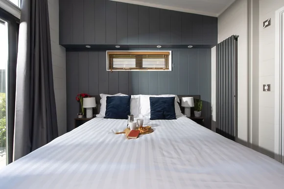 Primrose Lodge at 25 Roadford Lake Lodges