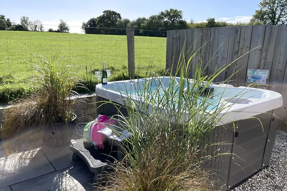 10 Roadford Lake Lodges