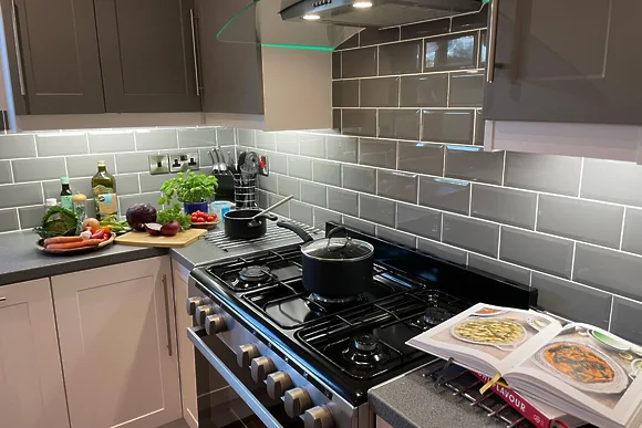 10 Roadford Lake Lodges