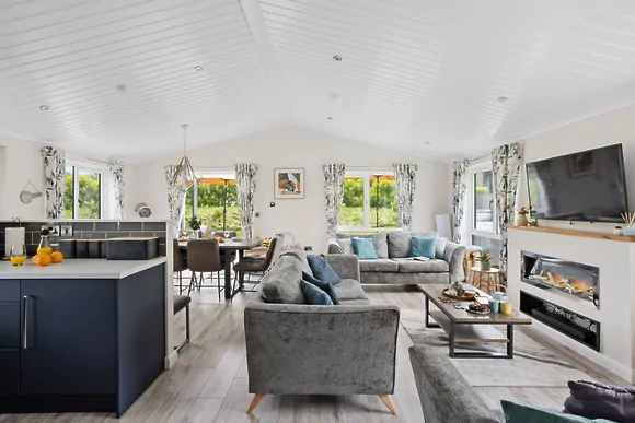 Iris Lodge at 18 Roadford Lake Lodges