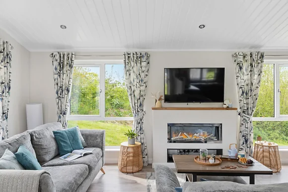 Iris Lodge at 18 Roadford Lake Lodges