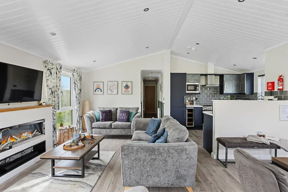 Iris Lodge at 18 Roadford Lake Lodges