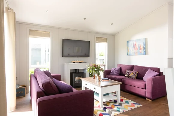 Forget Me Not Lodge at 4 Roadford Lake Lodges