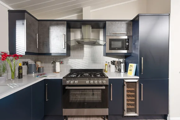 Honeysuckle Lodge at 2 Roadford Lake Lodges