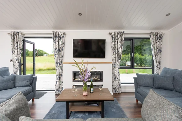 Blossom Lodge at 1 Roadford Lake Lodges