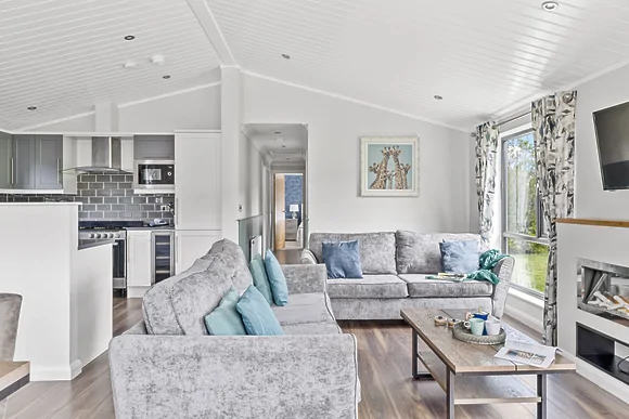 Foxglove Lodge at 31 Roadford Lake Lodges