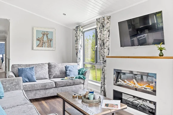 Foxglove Lodge at 31 Roadford Lake Lodges