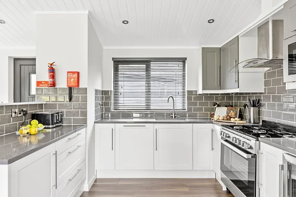 Foxglove Lodge at 31 Roadford Lake Lodges