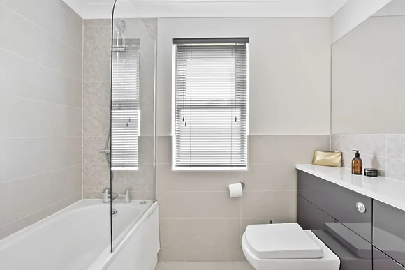 Foxglove Lodge at 31 Roadford Lake Lodges